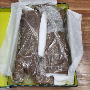 Brand new, never worn Tory Burch boots size 10